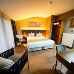 Istport Garden מלון 5*