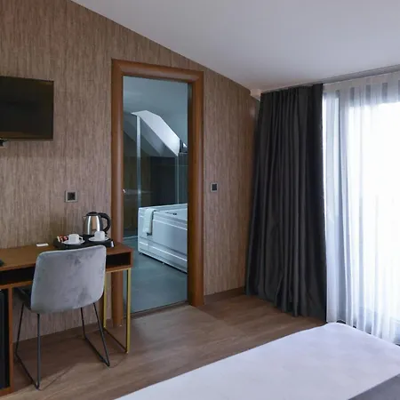 Istport Garden Hotel