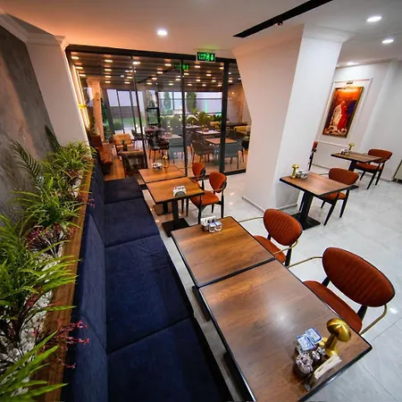 Istport Garden 5*