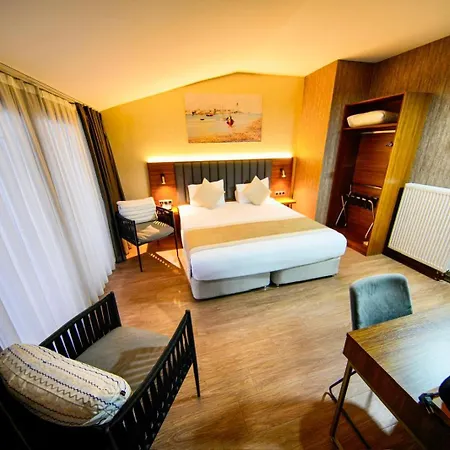 Hotel Istport Garden 5*