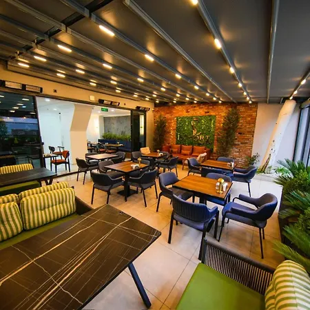 Hotel Istport Garden
