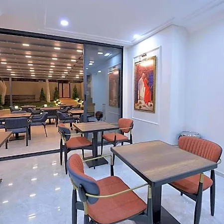 מלון Istport Garden Arnavutkoy